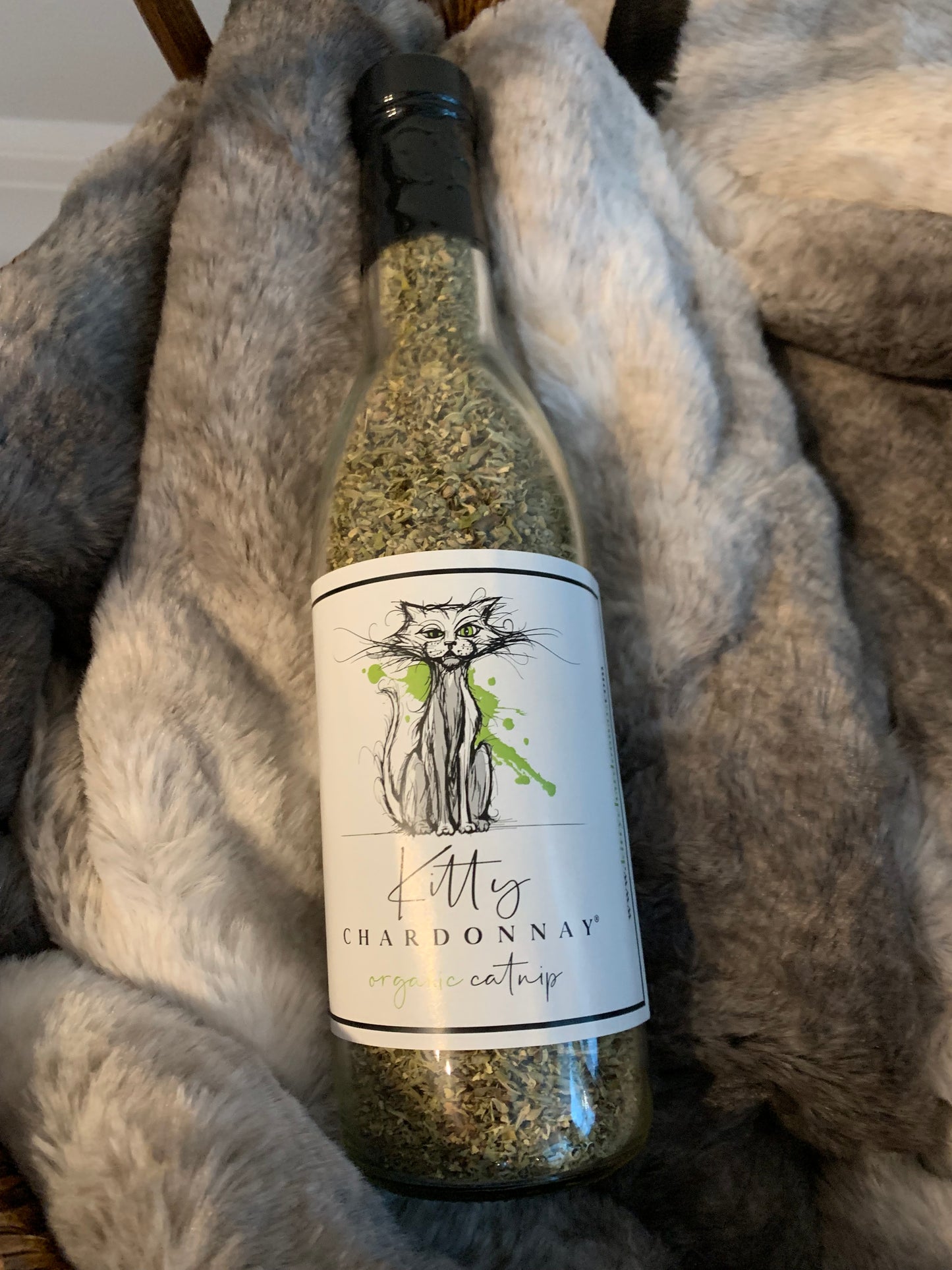 Single pack of Kitty Chardonnay Organic Catnip with Silvervine